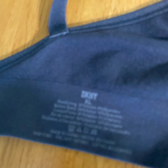 DKNY Black Seamless Bra with Adjustable Straps - Picture 4 of 5